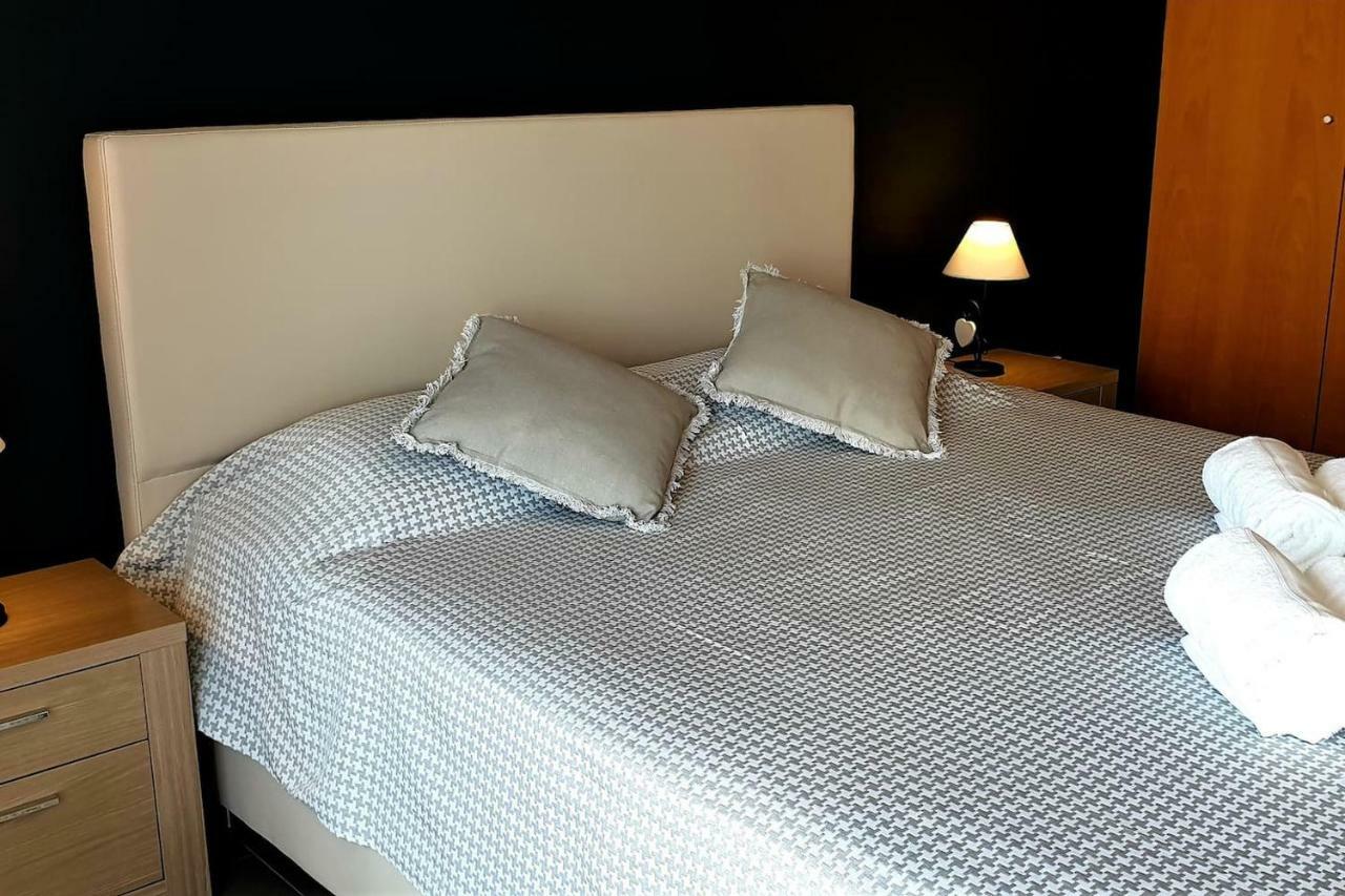 Sol Da Rocha Superior By Sunny Deluxe Apartment Portimao Exterior photo